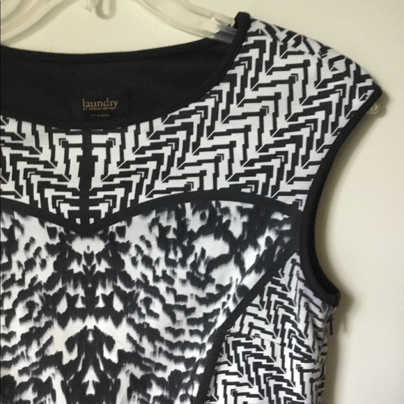 Black/White Dress - Picture 2 of 7